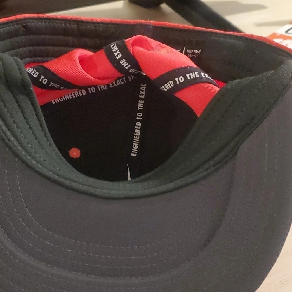 Nike Tru Dri-fit Hat Size M/L